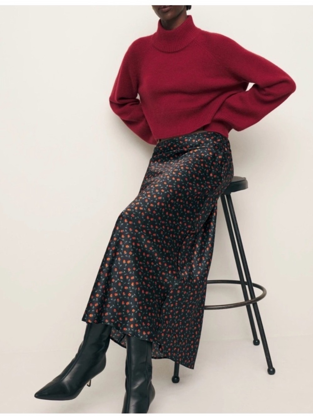 NEW Reformation Layla Silk Skirt in Perla - size 0